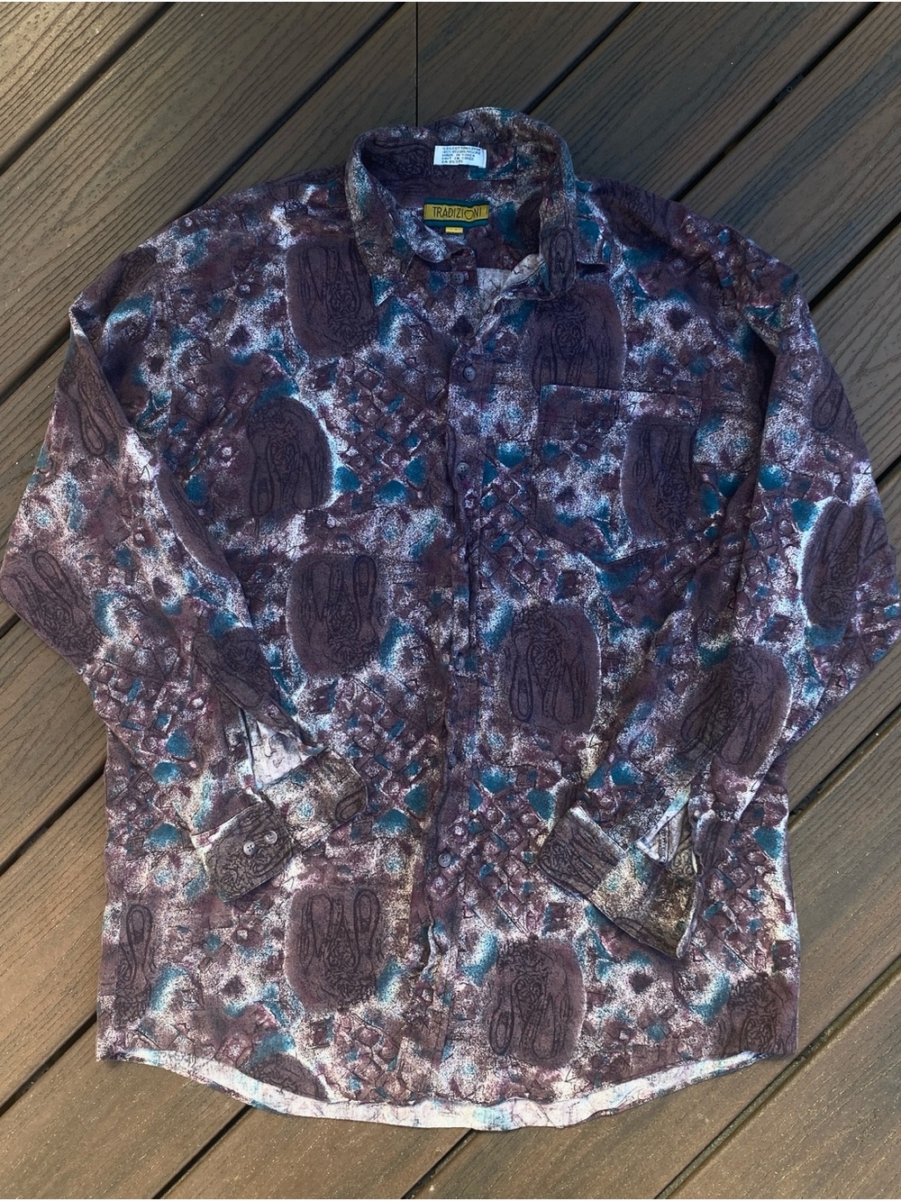 Vintage 90’s Men's Purple Patterned Button-Down Shirt